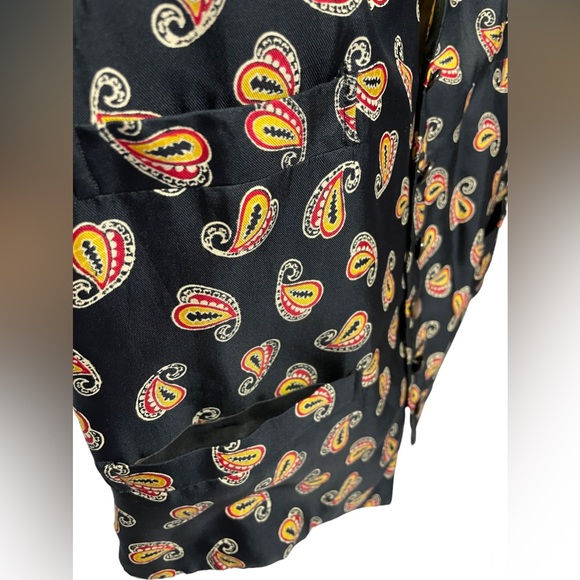 Welch Margetson Silk Waistcoat - Picture 9 of 15